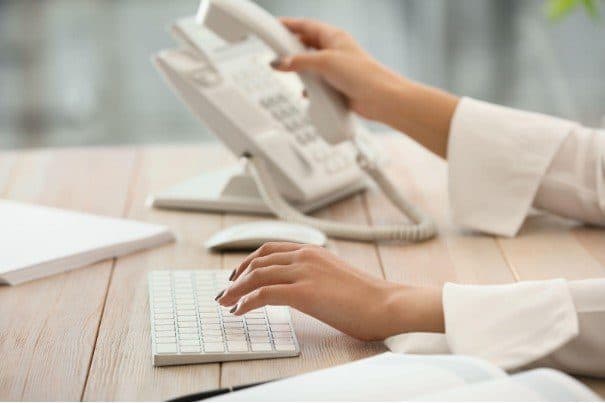 Pourquoi les fournisseurs en énergie doivent-ils recourir à un télésecrétaire ?